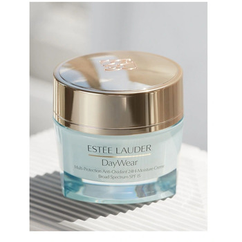 DayWear Advanced Multi Protection Cream SPF15 - Denný krém pre normálnu a zmiešanú pleť